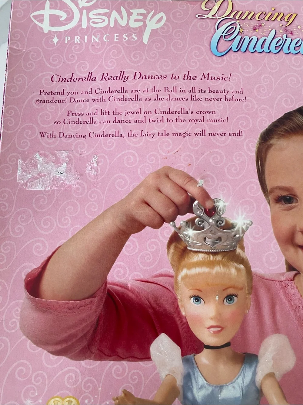 Disney Princess Dancing Cinderella Doll 17 in Battery-Operated w/ Crown 2003 y2k